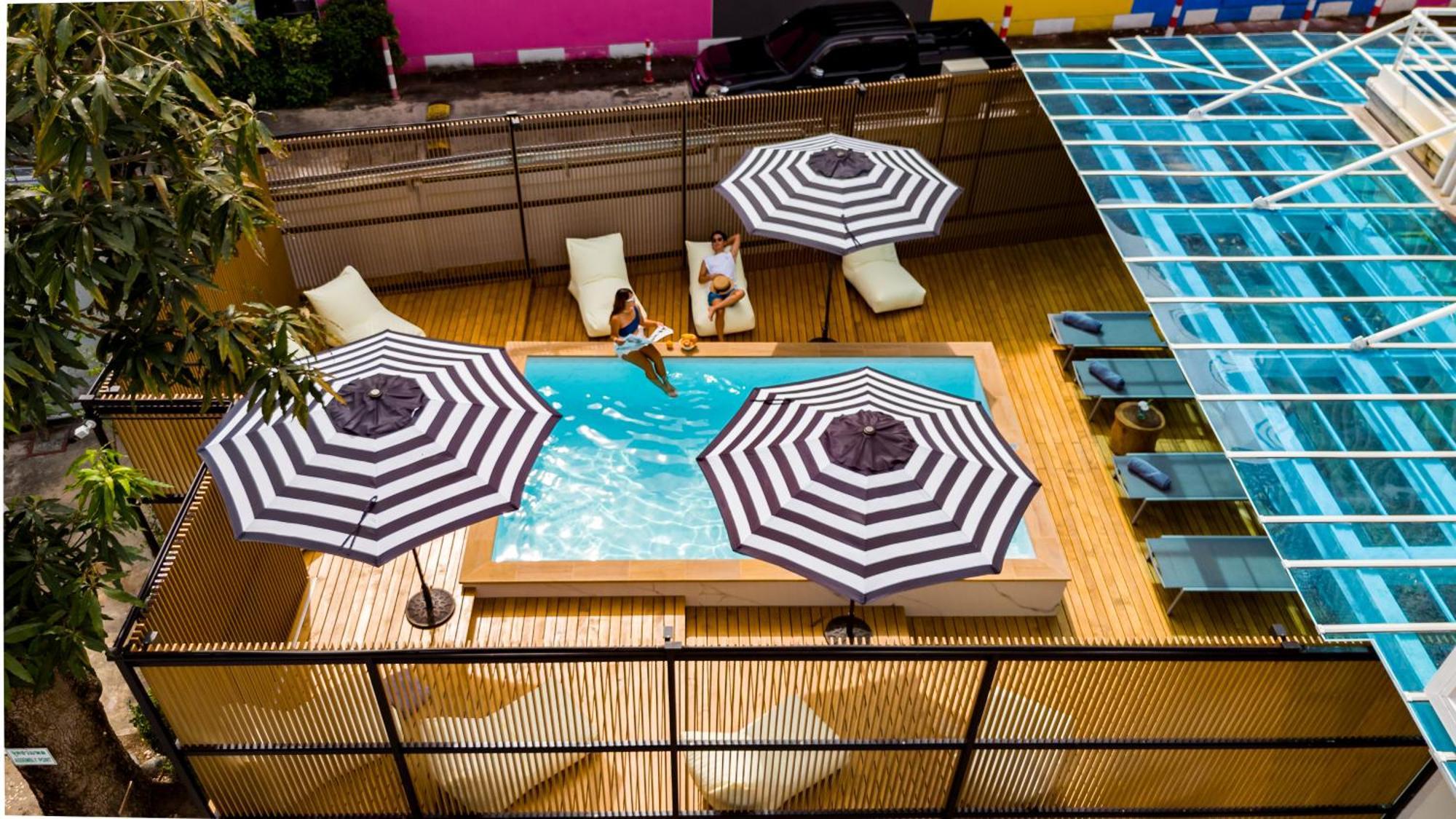 The Tint At Phuket Town - Sha Plus Exteriör bild