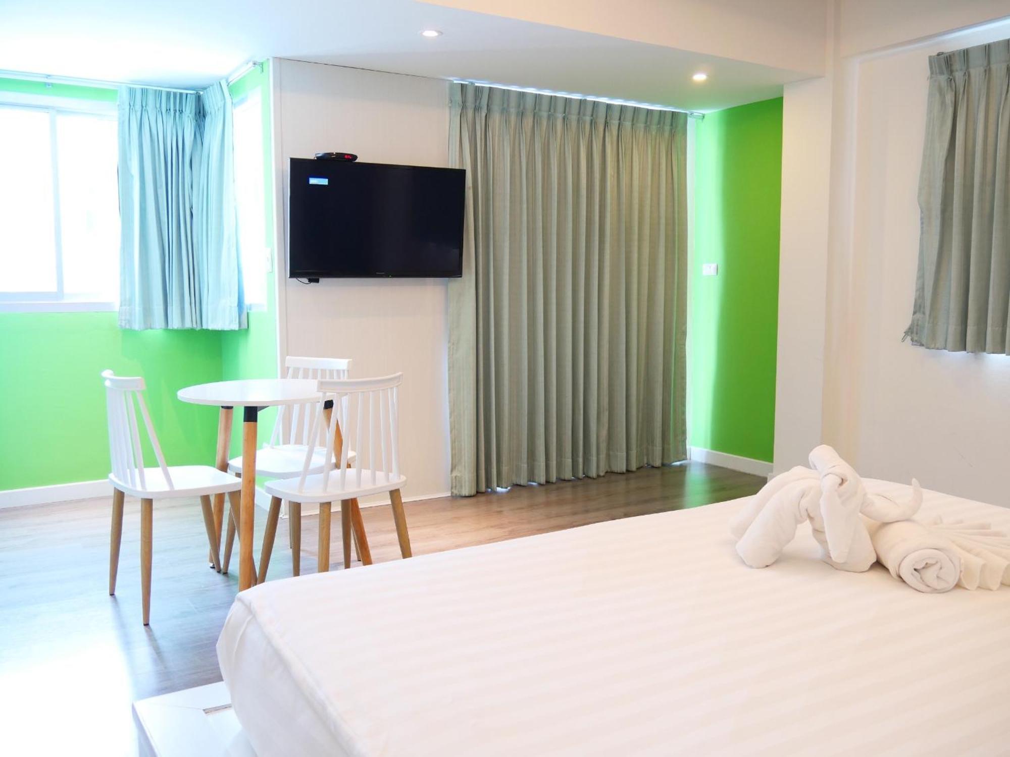 The Tint At Phuket Town - Sha Plus Exteriör bild